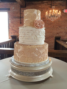 rosiescreativecakeswhatsthedifference-2